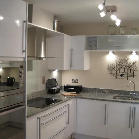 Luxury Riverside In Appartement *